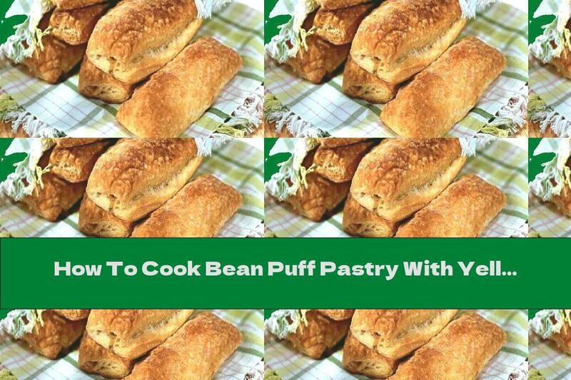 How To Cook Bean Puff Pastry With Yellow Cheese, Thyme And Garlic - Recipe