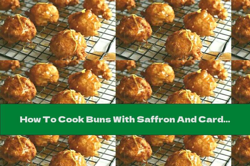How To Cook Buns With Saffron And Cardamom Syrup - Recipe